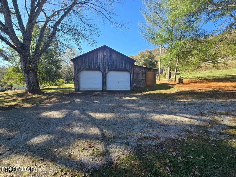 0 725 E Millers Cove Rd, Walland, TN 37886