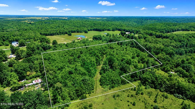 0 Adams Creek Rd, Crossville, TN 38571