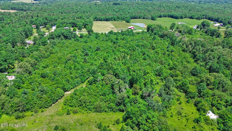 0 Adams Creek Rd, Crossville, TN 38571