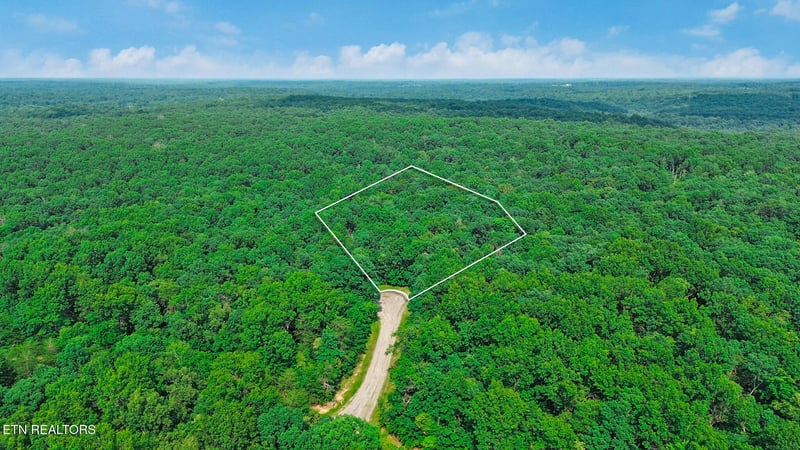 0 Anne Pl, Monterey, TN 38574