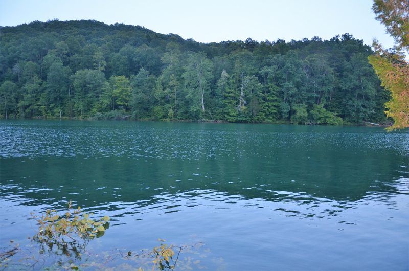 0 Arnold Cir, Jacksboro, TN 37757