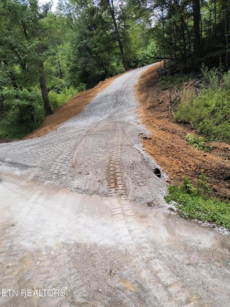 0 Ashe Cabin Hollow Rd, Harriman, TN 37748