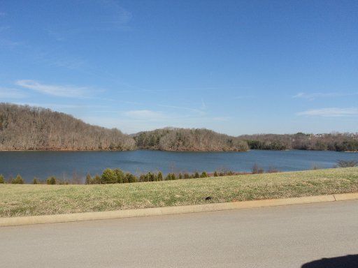 0 Bay Pointe Dr, Vonore, TN 37885