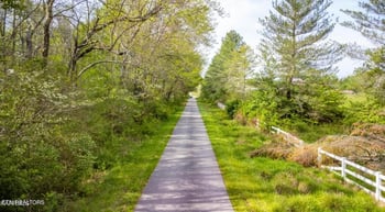 0 Beehive Ln, Crossville, TN 38571