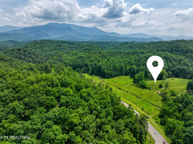 0 Birds Creek Rd, Gatlinburg, TN 37738