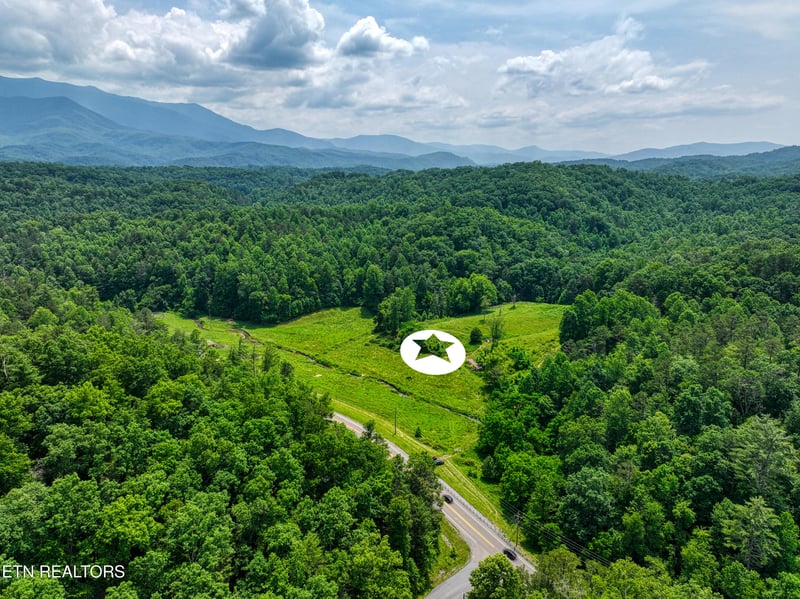 0 Birds Creek Rd, Gatlinburg, TN 37738