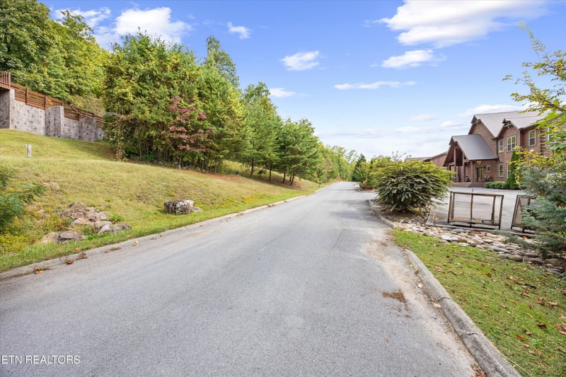 0 Blackthorn Tr, Sevierville, TN 37876