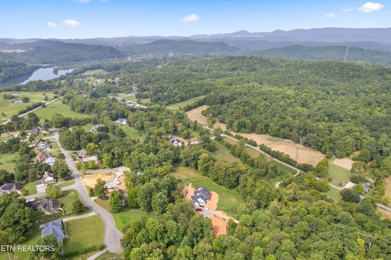 0 Blossom Ln, Clinton, TN 37716