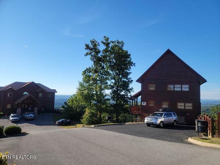 0 Breezey Ridge Dr, Sevierville, TN 37876