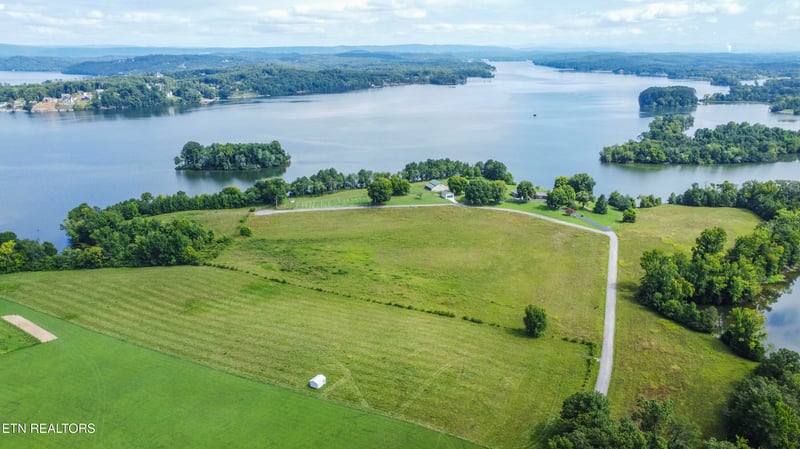 0 Browns Peninsula Tract 8, Kingston, TN 37763