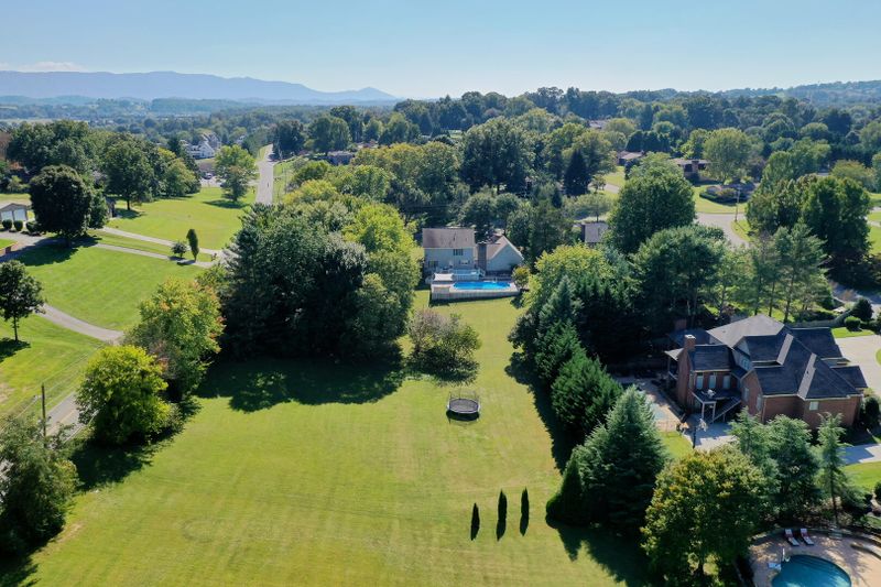 0 Carpenters Grade Rd, Maryville, TN 37803