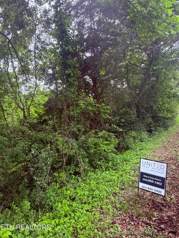 0 Chambers Rd, Jacksboro, TN 37757