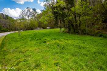 0 Cherohala Skyway, Tellico Plains, TN 37385