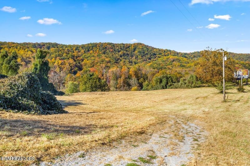 0 Colonial Ln, Rocky Top, TN 37769