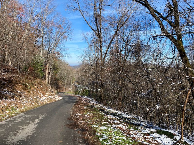 0 Cove Mountain Ln, Sevierville, TN 37862