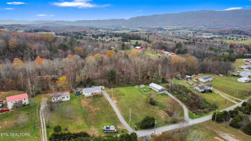 0 Cowan Rd Ln, Lafollette, TN 37766