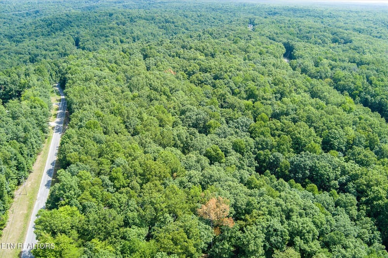 0 Creek Dr, Monterey, TN 38574