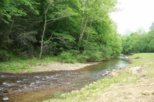 0 Creek Holow Rd, Sevierville, TN 37876