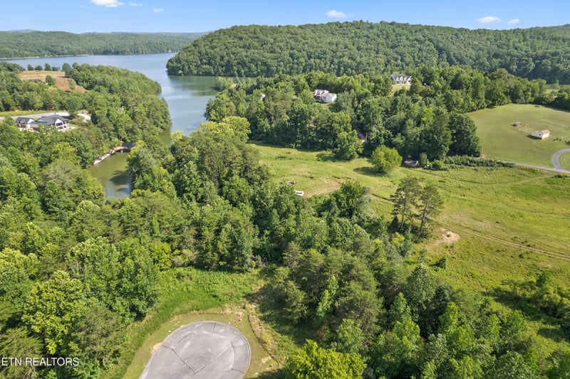 0 Creekside Dr, Harriman, TN 37748