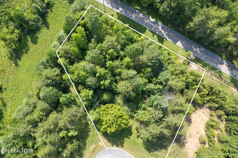 0 Creekside Dr, Harriman, TN 37748