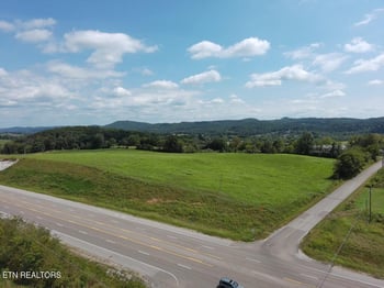 0 Cross Valley Rd, Lafollette, TN 37766