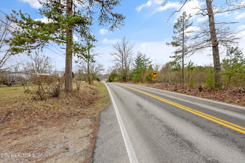 0 Deer Lodge Hwy, Deer Lodge, TN 37726