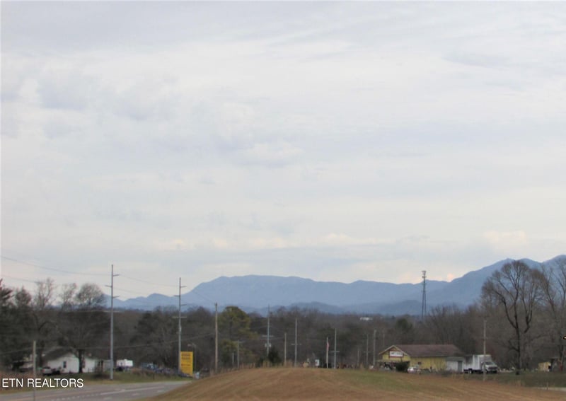 0 E Lamar Alexander Pkwy, Maryville, TN 37804