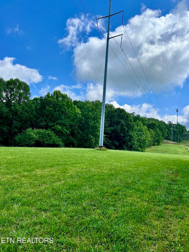 0 Eli Ln, Oneida, TN 37841