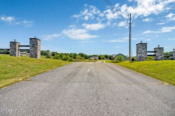 0 Estate Ln, Crab Orchard, TN 37723
