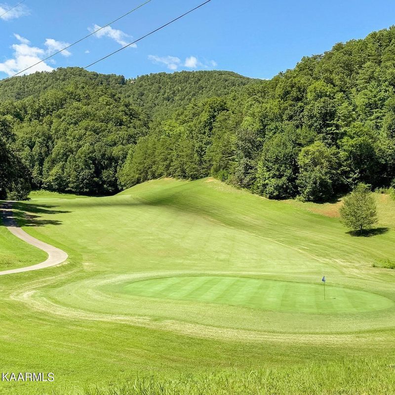 0 Fairway Cir, Townsend, TN 37882