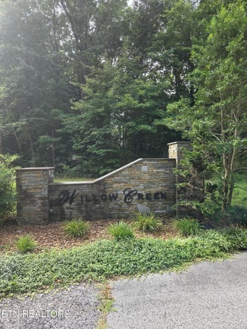 0 Frost Creek Dr, Crossville, TN 38571