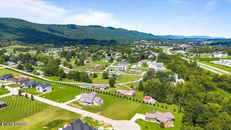 0 Grandview Ln, Jacksboro, TN 37757
