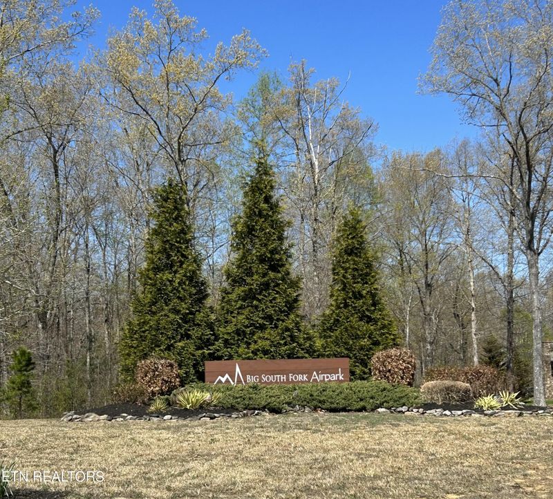0 Hardwood Ct, Oneida, TN 37841