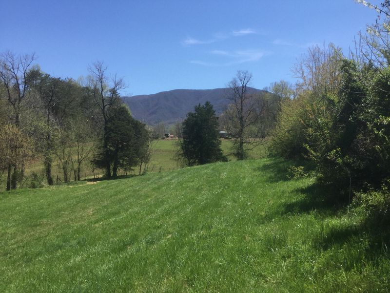 0 Hatcher Mountain Way, Sevierville, TN 37862