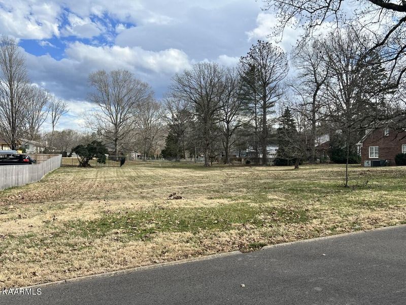 0 Hemlock Ct, Sevierville, TN 37862