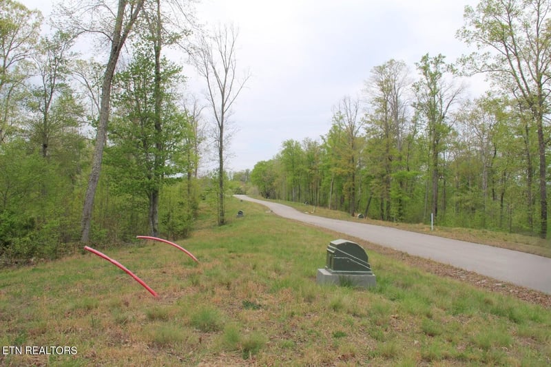 0 Hickory Way, Lafollette, TN 37766