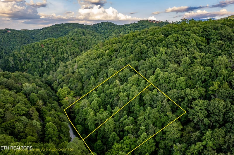 0 Hidden Hollow Way, Sevierville, TN 37862