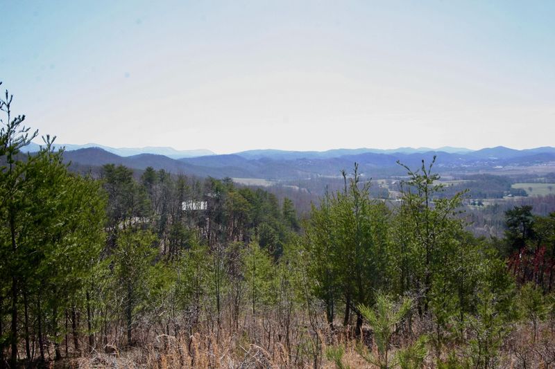 0 Highlands Bluff, Tellico Plains, TN 37385