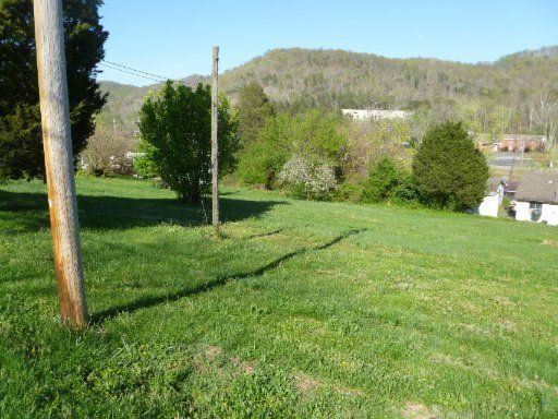 0 Hillcrest Ave, Lake City, TN 37769