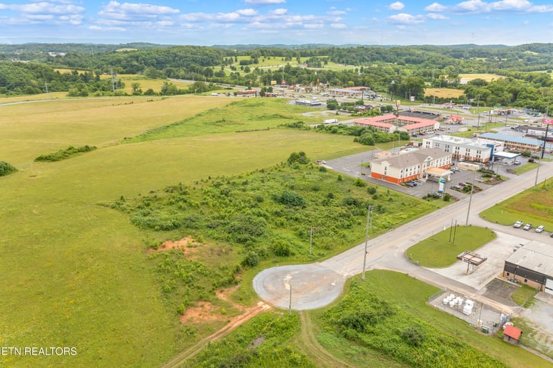 0 Holiday Dr, Athens, TN 37303