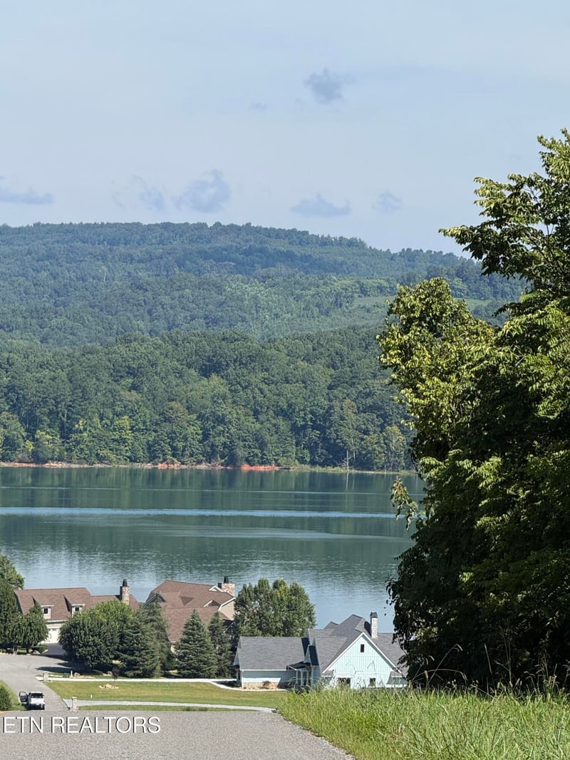 0 Larayne Hollow Rd, Sharps Chapel, TN 37866
