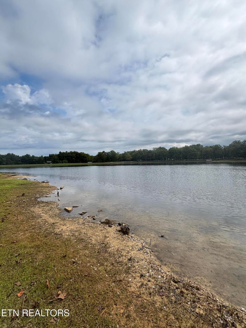 0 Laurel Pt, Crossville, TN 38571
