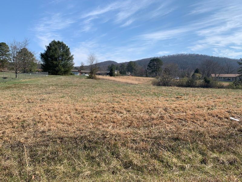 0 Leslie Dr, Harriman, TN 37748