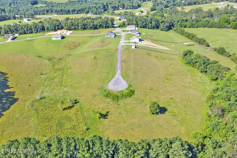 0 Lot 39 Estate Ln, Crossville, TN 38555