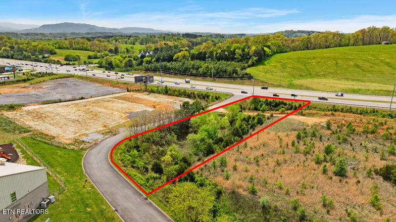 0 Lot 3r 2 Winfield Dunn Pkwy, Kodak, TN 37764