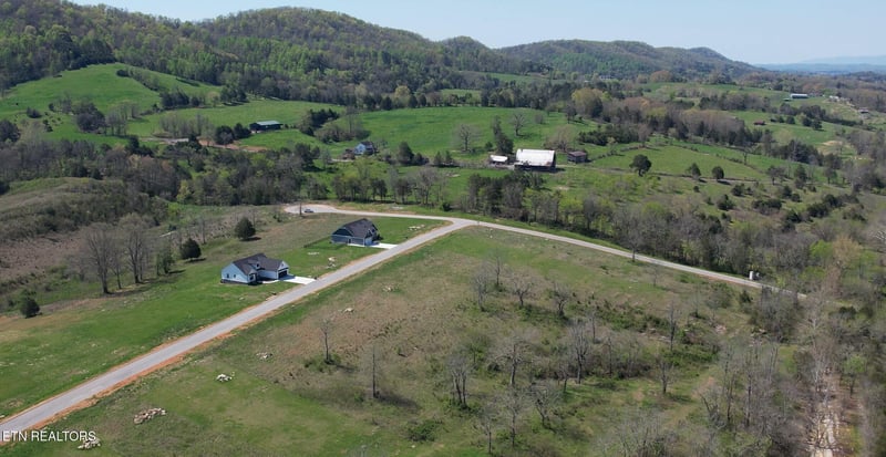 0 Lot 4 Waterfront Knoll Rd, Sharps Chapel, TN 37866