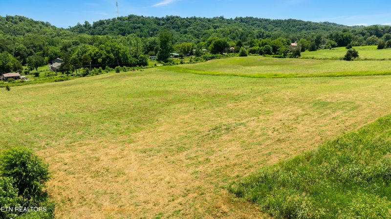 0 Lot 5 Thorngrove Pike, Kodak, TN 37764