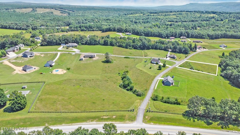 0 Lot 8 Estate Loop Tr, Crossville, TN 38555