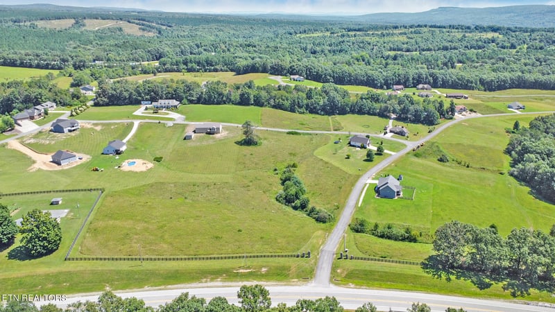 0 Lot 8 Estate Loop Tr, Crossville, TN 38555