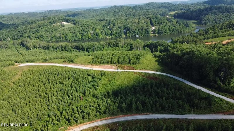 0 Lot 86 Ridgeline Dr, Vonore, TN 37885